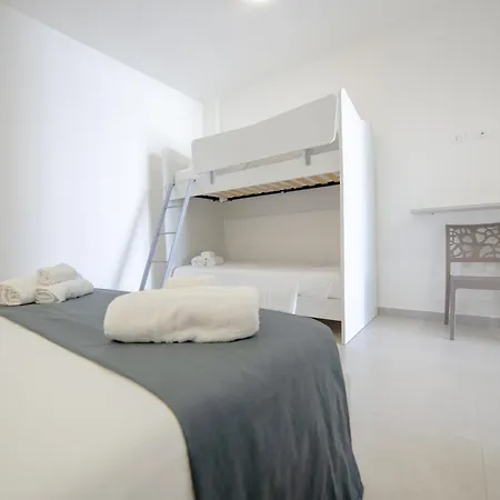 Ξενοδοχείο με διαμερίσματα Diva Luxury 3*