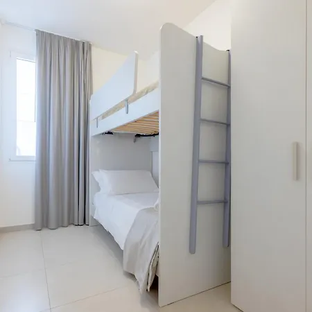 Ξενοδοχείο με διαμερίσματα Diva Luxury 3*